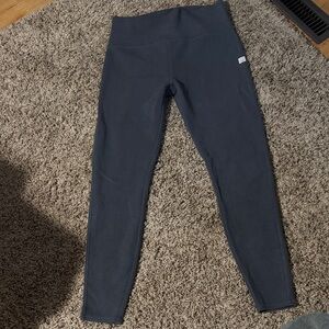 Vuori Women's Charcoal High-Rise Bayview Thermal Leggings- Lg